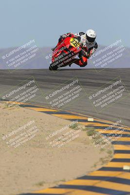 media/Oct-08-2023-CVMA (Sun) [[dbfe88ae3c]]/Race 3 Amateur Supersport Middleweight/